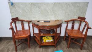 An Thịnh Apartment with balcony