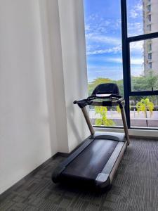 Azure Haven Forest City Pool & Sea View