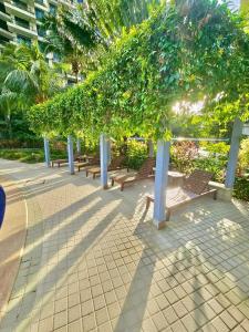 Azure Haven Forest City Pool & Sea View