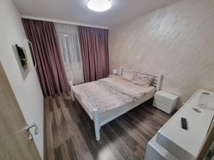 Ezzely apartment ParkLake