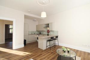 Glasgow South Apartment