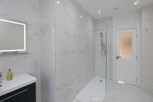 Glasgow South Apartment