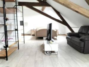 studio de lancienne gendarmerie