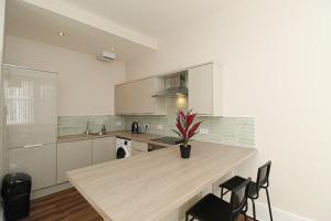 Glasgow South Apartment