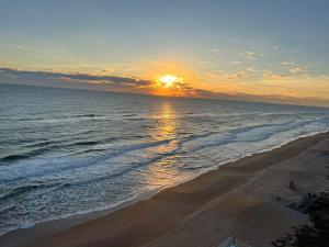 Ormond Beach Paradise - Steps from no-drive beach