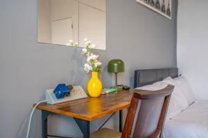 Fully Furnished Luxury Flat in Holborn