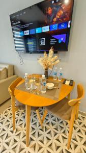 Jessie apartment free pool - rivergate