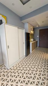 Jessie apartment free pool - rivergate