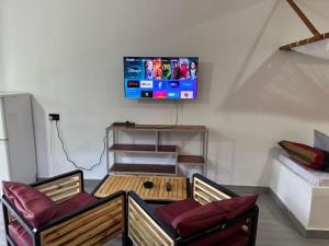 Emerald Garden Apartment