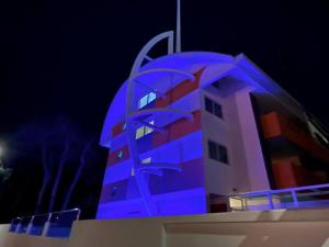 Functional flat in a modern residence with pool