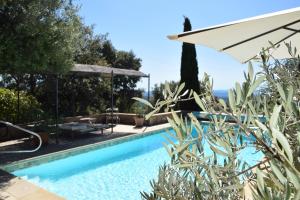 Provencal Family house with overwhelming view