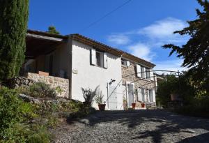 Provencal Family house with overwhelming view