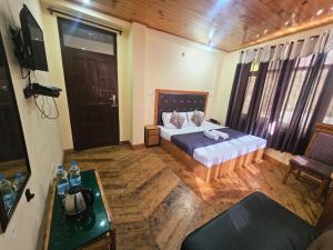 Hotel Hilltop View Dalhousie, Kalatop