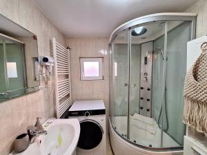 Rustic Breeze Azuga - BBQ, Fireplace and Parking