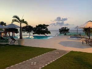 Luxury Oceanfront Condo