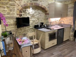 Studio Deluxe Hermès