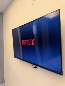 Boho Vibes -Spacious, Private and Cozy space with fast wifi in Delhi and NCR