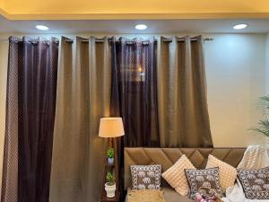 Boho Vibes -Spacious, Private and Cozy space with fast wifi in Delhi and NCR