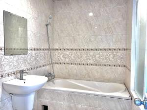 Khách Sạn Long Khánh View Đẹp Đồng Nai