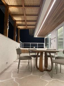 Luxuosa Cobertura no condomínio Golfville