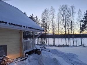 Toivon pieni rantamökki