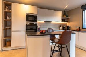 Charmant chalet, spacieux, proche du lac, vue sur la montagne