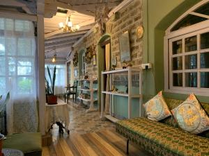 Rose Villa Colonial Heritage Bungalow, Takdah