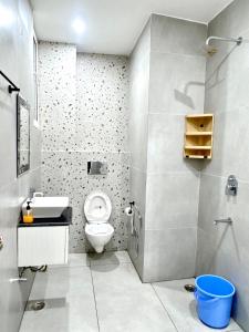 The Olivia Luxury - Stay step away from Laxman Jhula