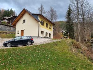 Lunas Mountain House - Jezersko