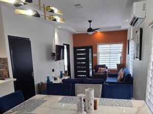 PYRAMID JOY, 2 Bedroom Villa, Ocho Rios, Jamaica