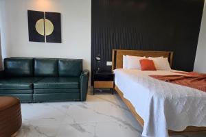 Encantame Soleil 1st floor Studio lockoff sleeps4