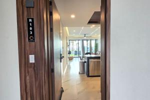 Encantame Soleil 1st floor lock off 1BR sleeps4