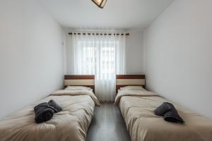 2Bdr Central Condo-5min Walk from New Bazaar