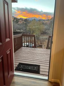 Adventure Base Near Garden of the Gods and Red Rock