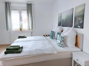 Platz für Gruppen - 4 Schlafzimmer mit TV