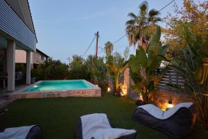 Athina Sea Villa Close To Athens