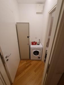 Sunny NoLo Milano Apartment