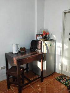 Alonas Traditional Filipino Home near 100 Islands Wharf