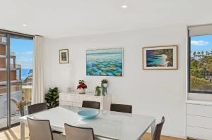 Beachside by Coast Hosting