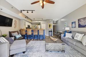 Shores of Panama 1708 condo