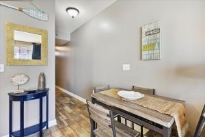 Shores of Panama 1708 condo