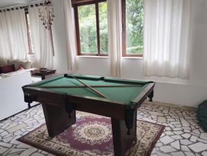 Piscina infinita e hidromassagem Dedo de Deus