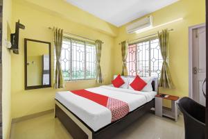 HOTEL O MAA RESIDENCY NEAR BISWA BANGLA