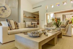 3 Bed 3 Bath Villa with Pool