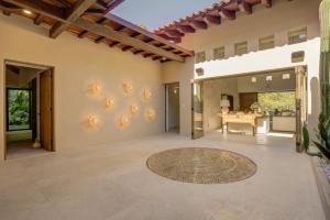 3 Bed 3 Bath Villa with Pool