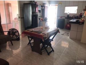 Linda casa com piscina