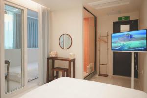 Stay Hello Hongdae Sinchon