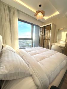 Luxury Furnished Apartment zed towers
