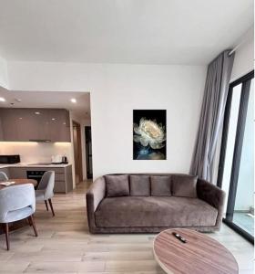 Honeymoon homes - Vinhomes Grand Park Quận 9 - 2 phòng ngủ