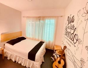 Casa céntrica con patio, piscina privada y 6 habitaciones